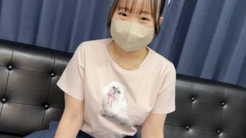 FC2-PPV-4751534 [Completely amateur first shoot] A very cute 18-year-old with very little experience ♡ With this look and big F-cup breasts, she’s irresistible! She’s seriously confused by the raw insertion and creampie. Bonus included