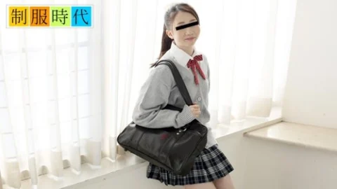 10MUSUME-051018-01 10musume-051018_01 — School Uniform Days: First Time Masturbating In School Uniform