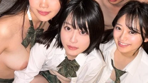 [UNCENSORED-LEAK] 326FCT-228 Yui, Kaho, and Sora